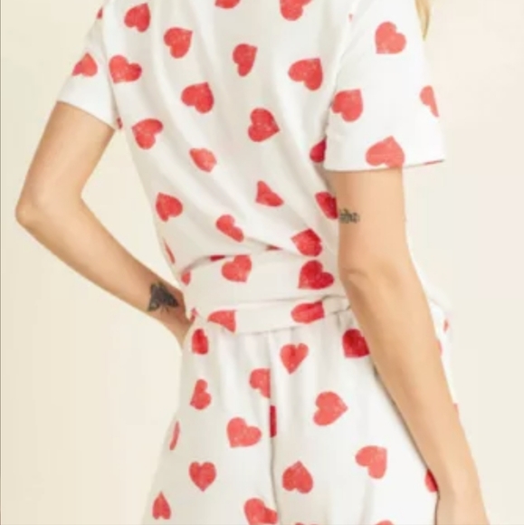 New Heart shorts lounge set - Picture 4 of 10